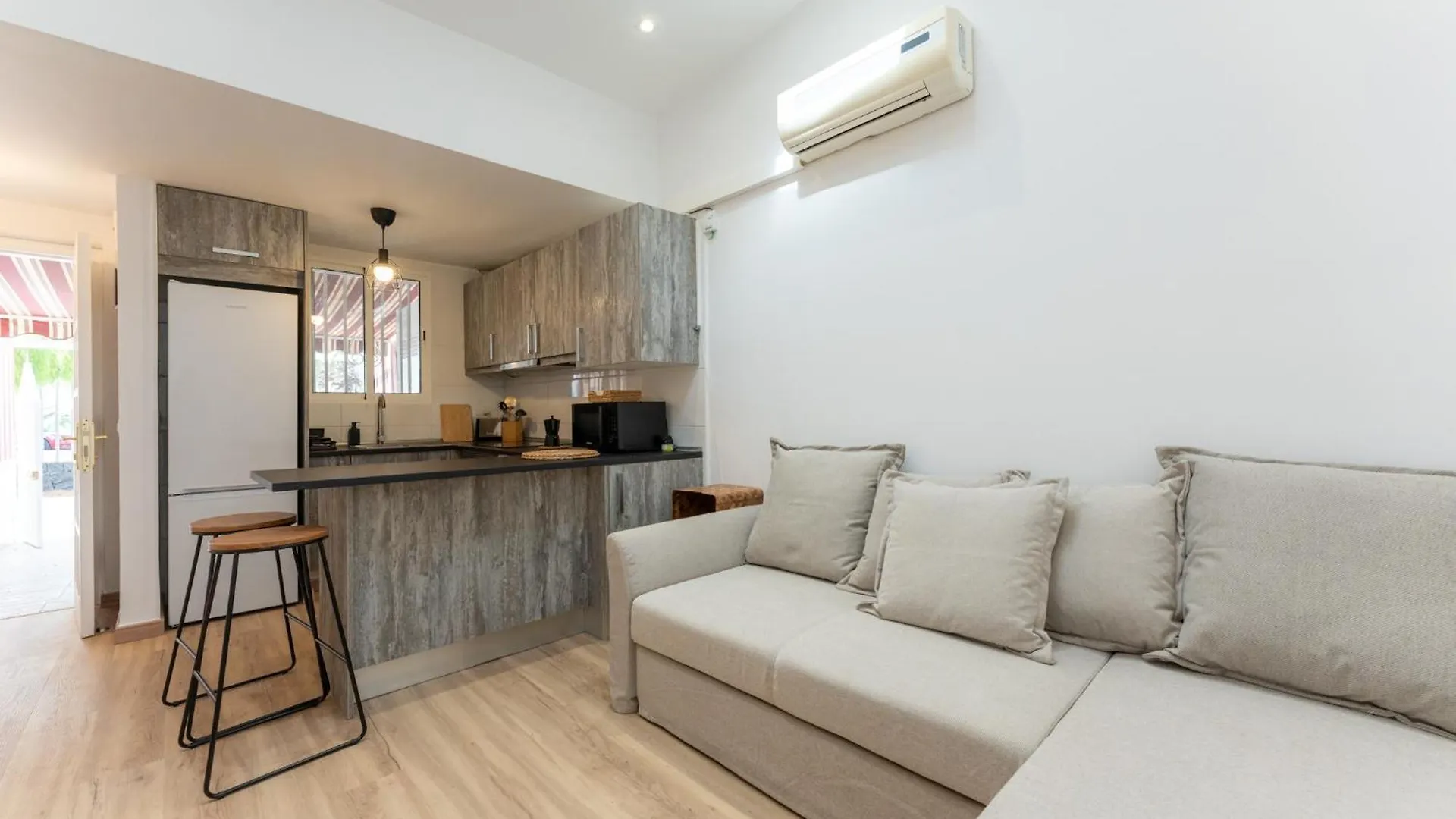 Apartamento Chapelas Arona  0*, Arona (Tenerife) Spain
